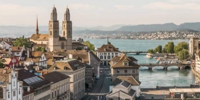 Visites guidées de la vieille ville de Zurich pour les nouveaux membres