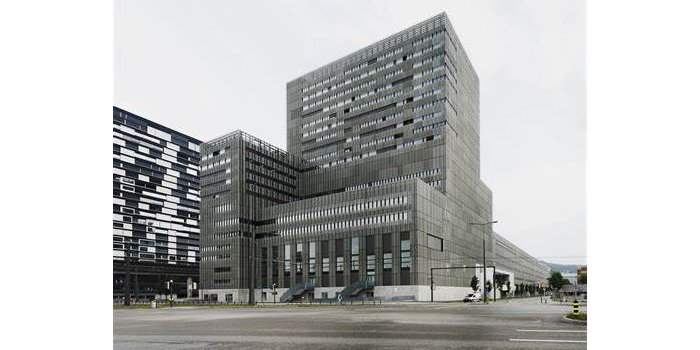 Toni-Areal : visite des archives du musée du design de Zurich/REPORTÉE