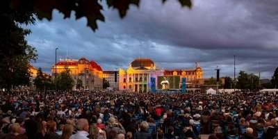 Oper für alle : retransmission sur la Sechseläutenplatz, gratuite et en direct, de l'opéra "Les contes d'Hoffmann" 