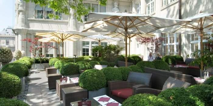 Café-rencontre au Griederbar