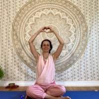  Séance de Yoga en ligne pour clôturer Octobre Rose