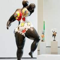 Visite de l'exposition Niki de St Phalle en soirée au Kunsthaus