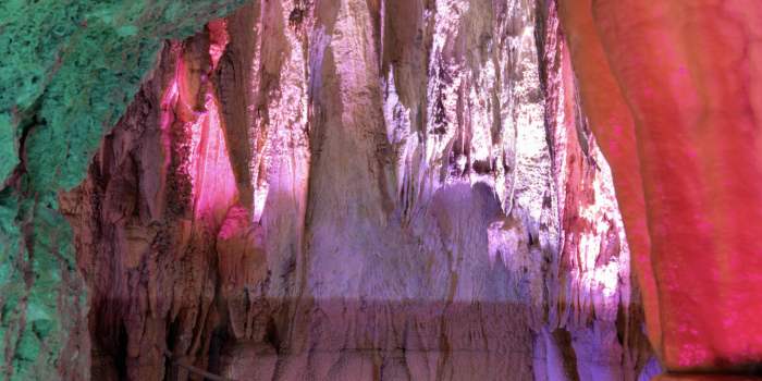 Visite des grottes de l'enfer à Baar