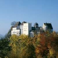 Visite guidée du château de Lenzburg "À travers l'espace et le temps"