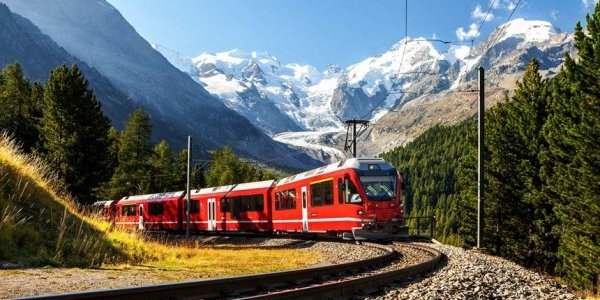 Découverte de la Suisse à bord de trains de légende ! 